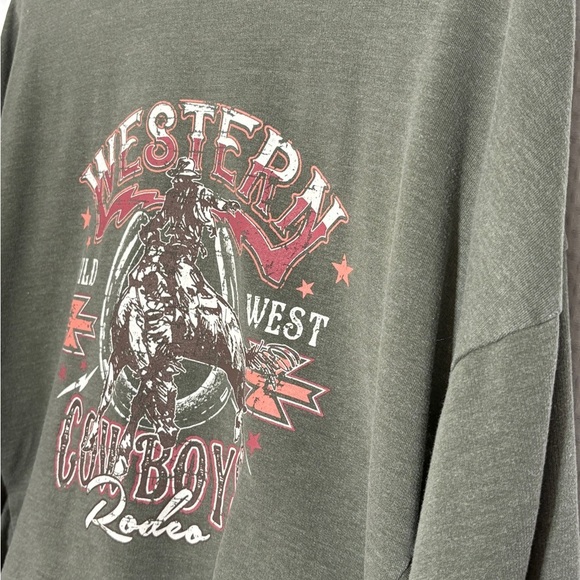 NEW ROCK & ROLL DENIM Western Rodeo graphic pullover - Picture 7 of 8